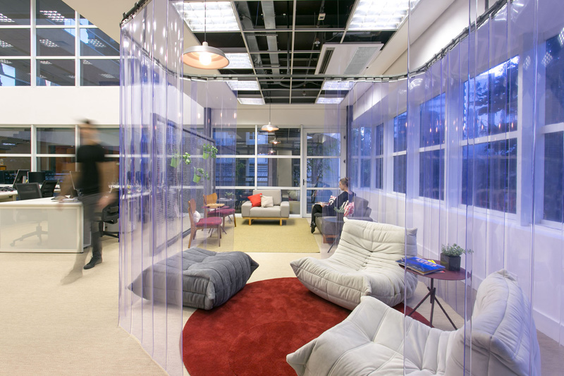 辦公空間,巴西辦公室設計,小米辦公室,空間公司辦公室設計,小米科技辦公空間