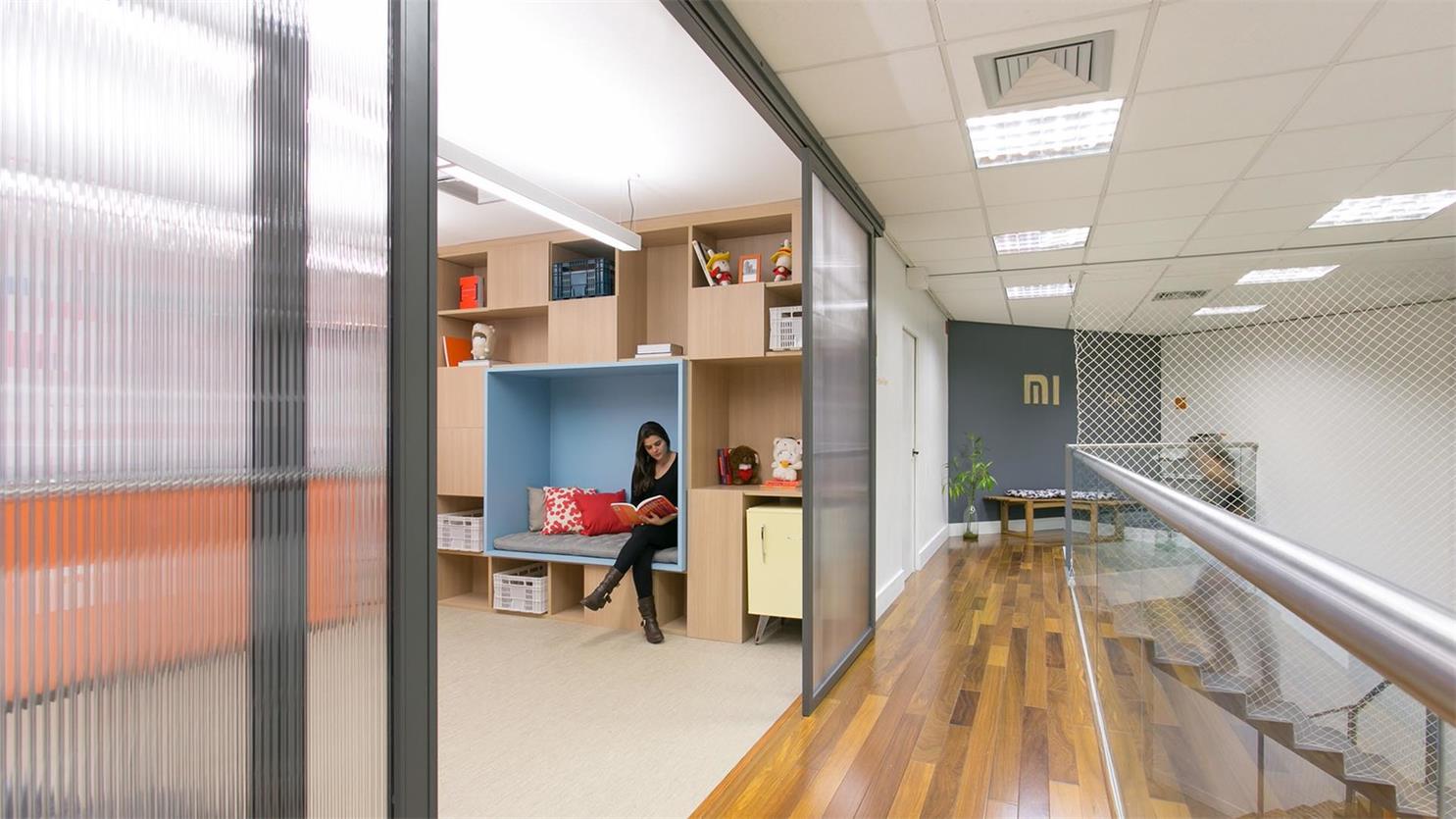 辦公空間,巴西辦公室設計,小米辦公室,空間公司辦公室設計,小米科技辦公空間