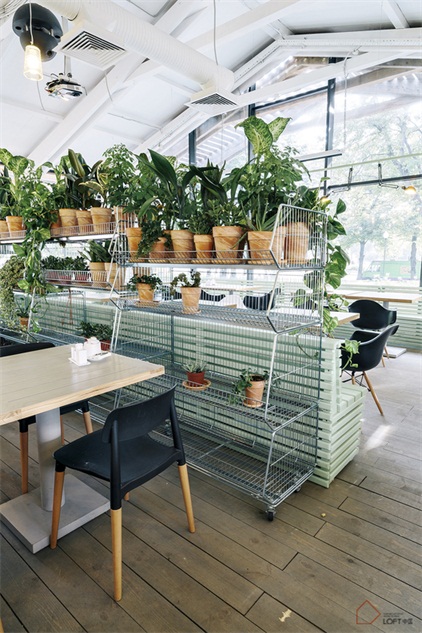 loft風格咖啡廳設計"