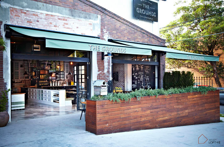 loft風格咖啡館設計