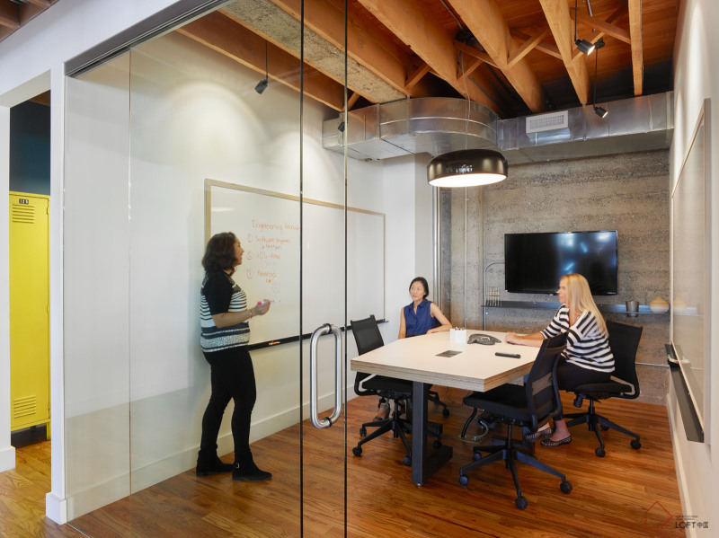 LOFT風格辦公室設計