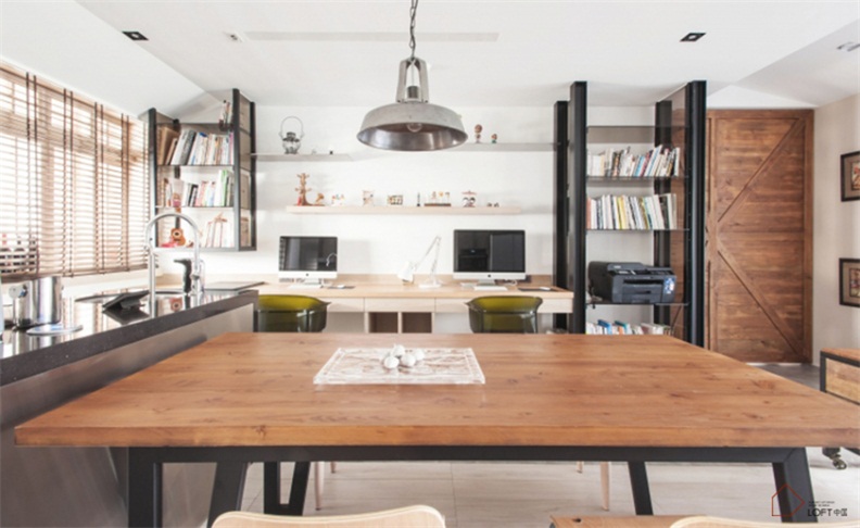 台北“咖啡香”工業風公寓