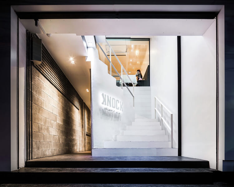 商業空間,曼穀Knock Kitchen & Kicks,複合空間,餐飲空間,街頭文化店