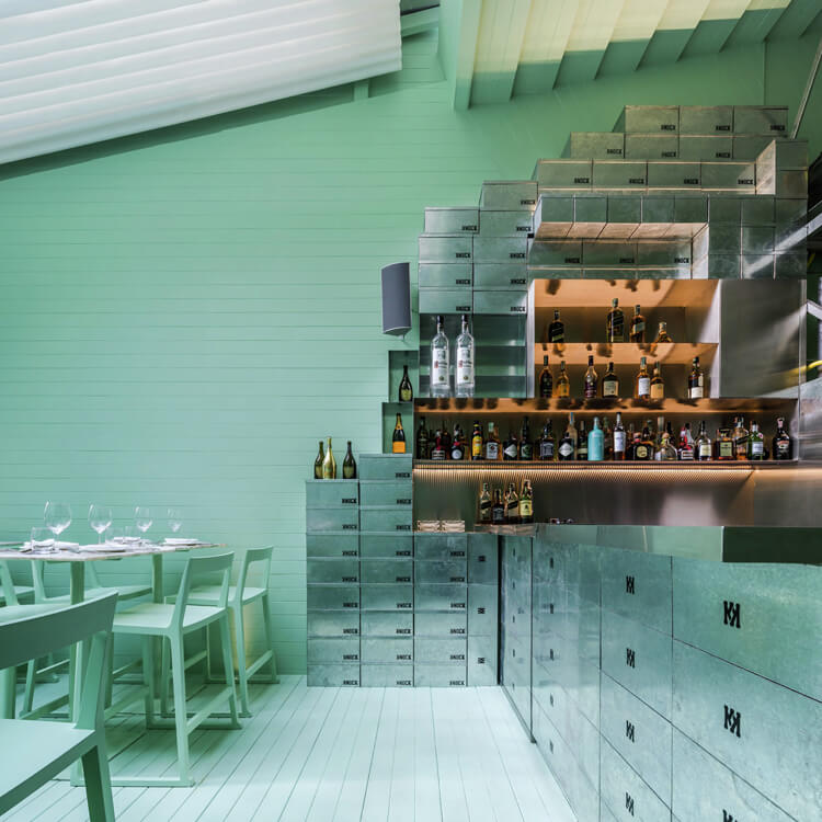 商業空間,曼穀Knock Kitchen & Kicks,複合空間,餐飲空間,街頭文化店