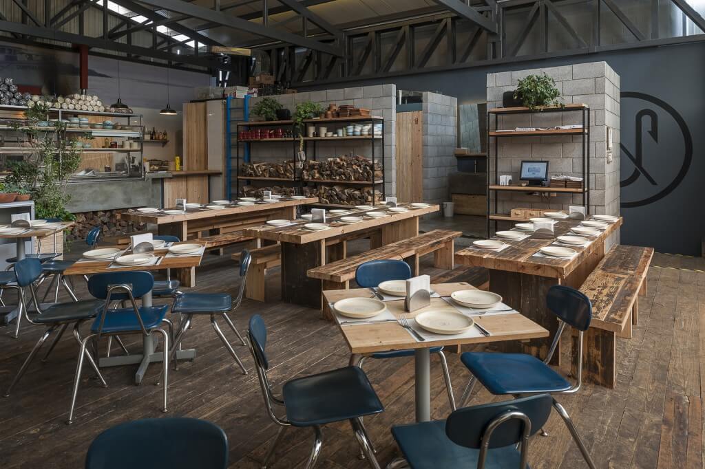 餐飲空間，墨西哥餐館設計，探店，海鮮餐廳設計，回收木材