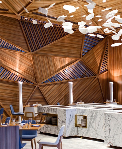 成都LOFT風格餐廳設計