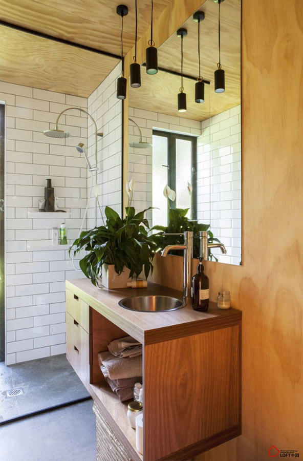 LOFT風格酒吧設計