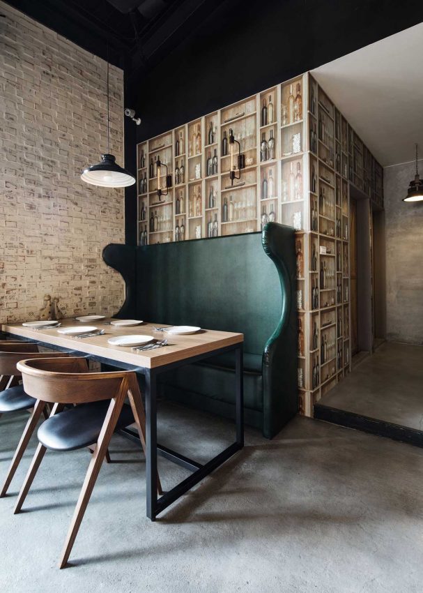 台灣餐廳設計,台中Gatto Bianc咖啡館,餐飲空間,法式風格,法國工業風,