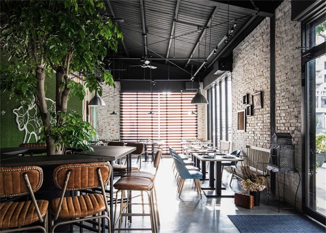 台灣餐廳設計,台中Gatto Bianc咖啡館,餐飲空間,法式風格,法國工業風,