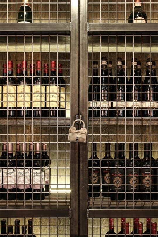 立陶宛餐飲設計,酒吧設計,餐飲空間,木質風格,國外酒吧設計,溫暖工業風