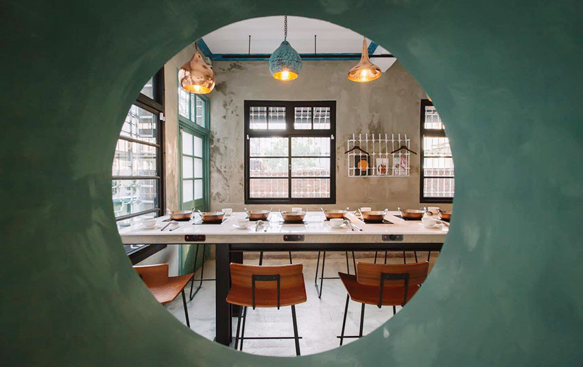 火鍋店設計,商業空間,餐飲空間,工業風,建築改造