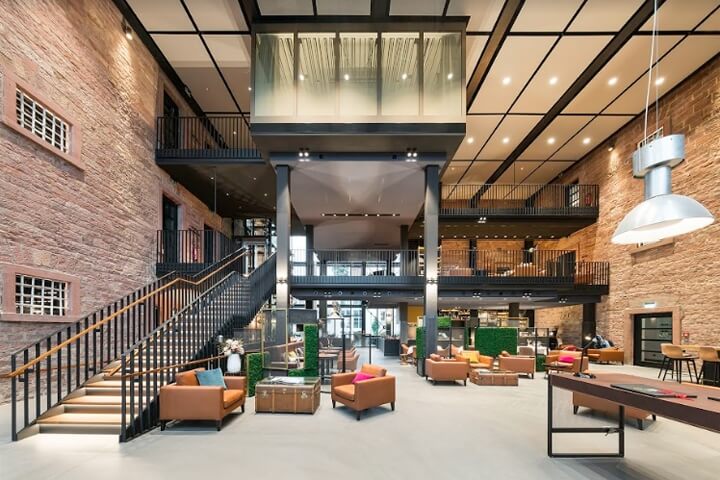 商業空間,酒店空間,建築改造,監獄改造酒店,工業風