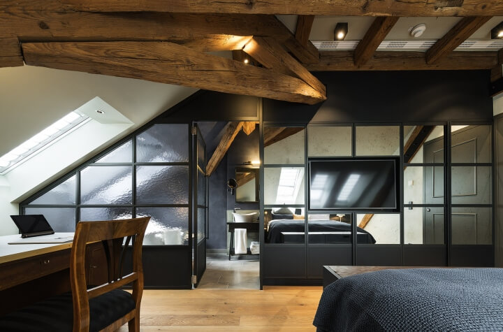 商業空間,酒店空間,建築改造,監獄改造酒店,工業風