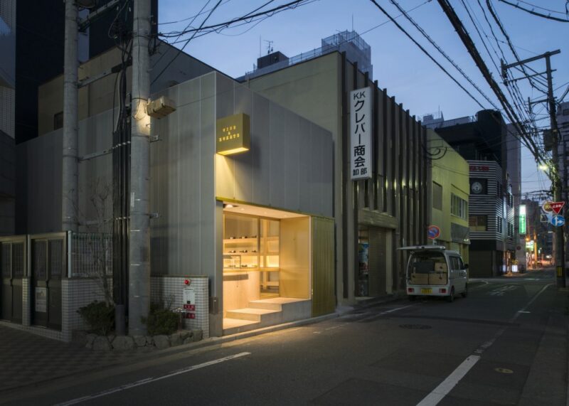 日本福岡Wine and Sweets零售店