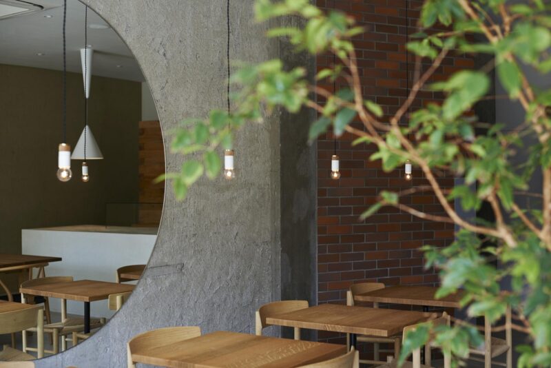 大阪極簡風格咖啡屋