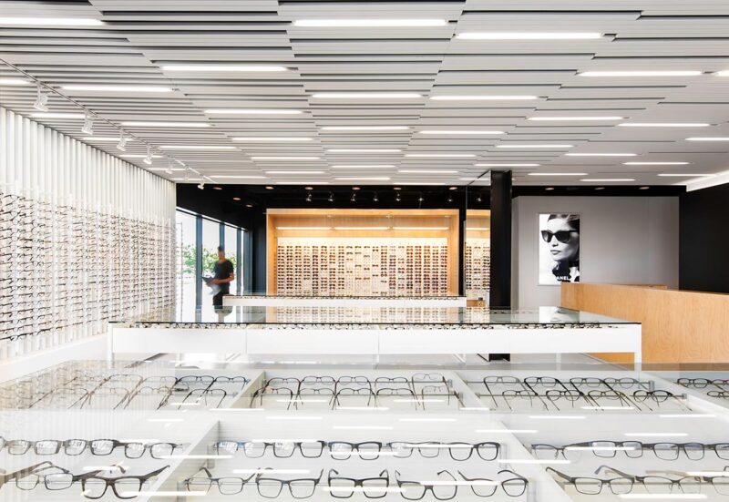 蒙特利爾L’Aire Visuelle眼科診所