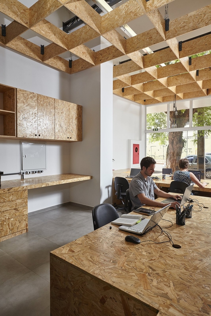 馬林加創意AUÁ辦公室設計，創意AUÁ辦公室設計