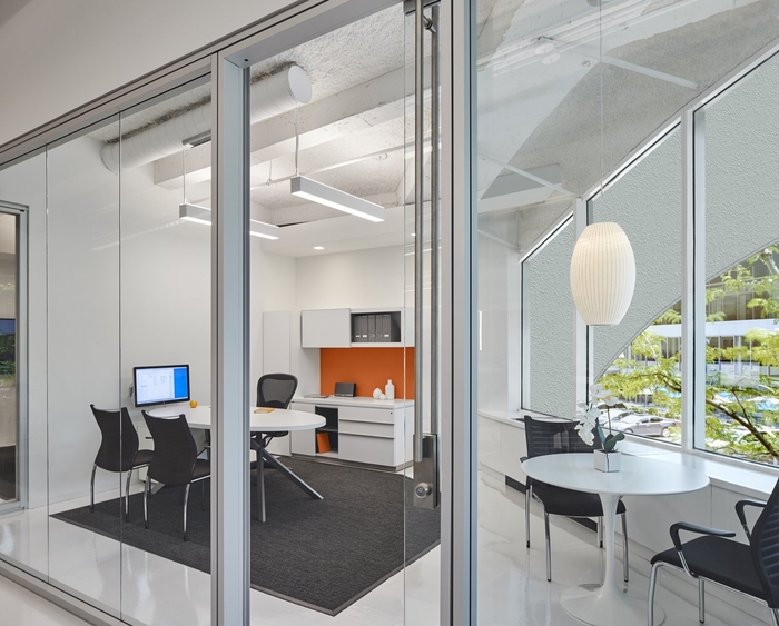 斯坦福簡約工業風Amenta Emma建築師辦公室，簡約工業風Amenta Emma建築師辦公室