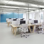 波士頓以木色為主的辦公室設計