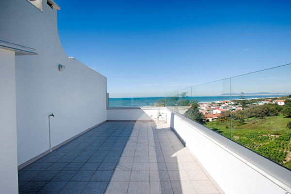 葡萄牙現代風海邊別墅，現代風海邊別墅