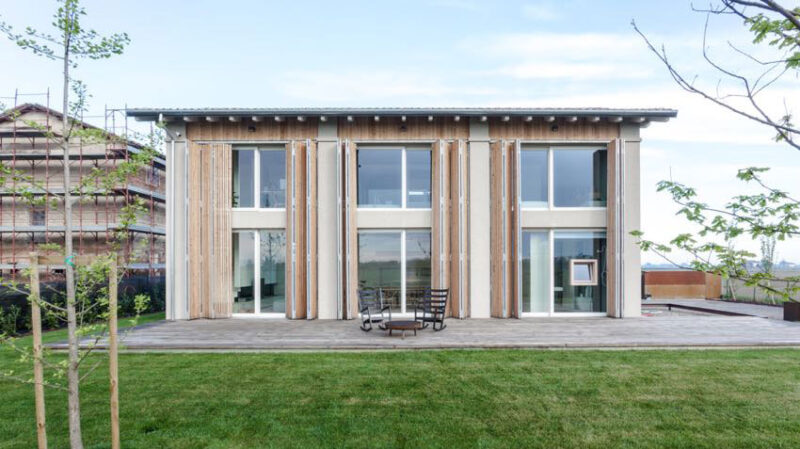 建築改造之意大利舊穀倉改造窗景住宅