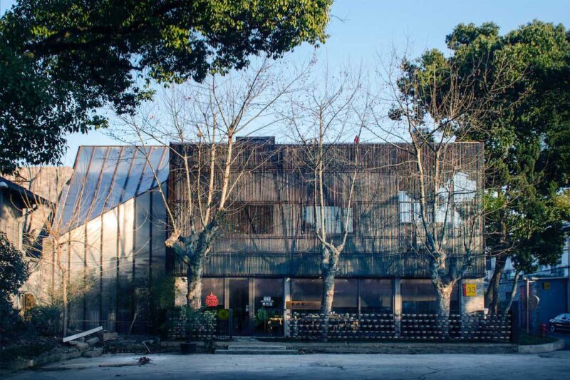 上海建築改造-新老建築融合的陶瓷房子