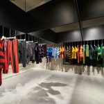 日本極簡工業風服裝店設計