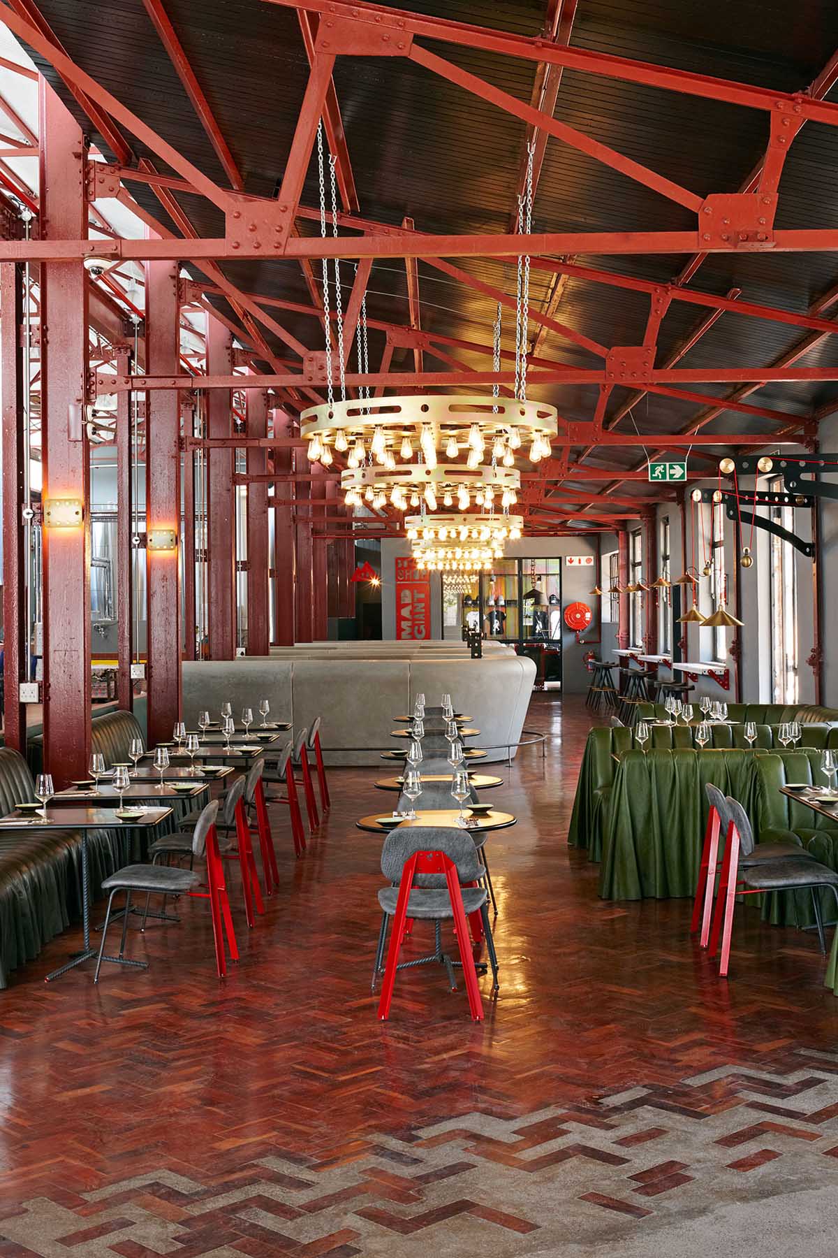 建築改造,餐廳設計,啤酒吧,酒吧