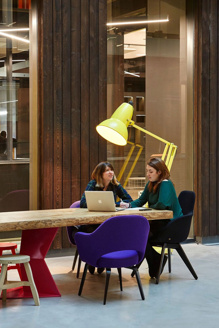 Alphabeta辦公大樓改造，LOFT風格辦公室，辦公室改造設計，創意辦公室