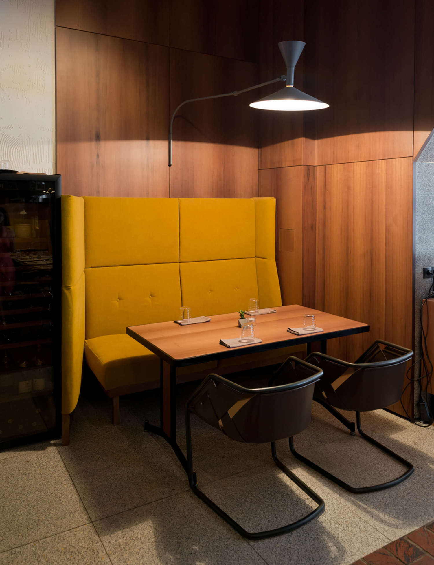 主題酒館設計,主題餐廳設計,工業風格餐廳設計