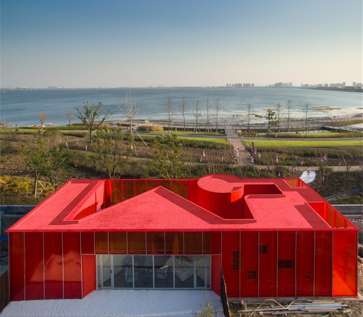 紅色建築設計,國外建築設計案例,彩色建築外立麵設計