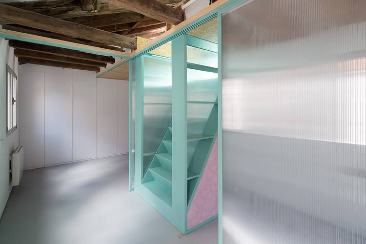 紅色建築設計,國外建築設計案例,彩色建築外立麵設計