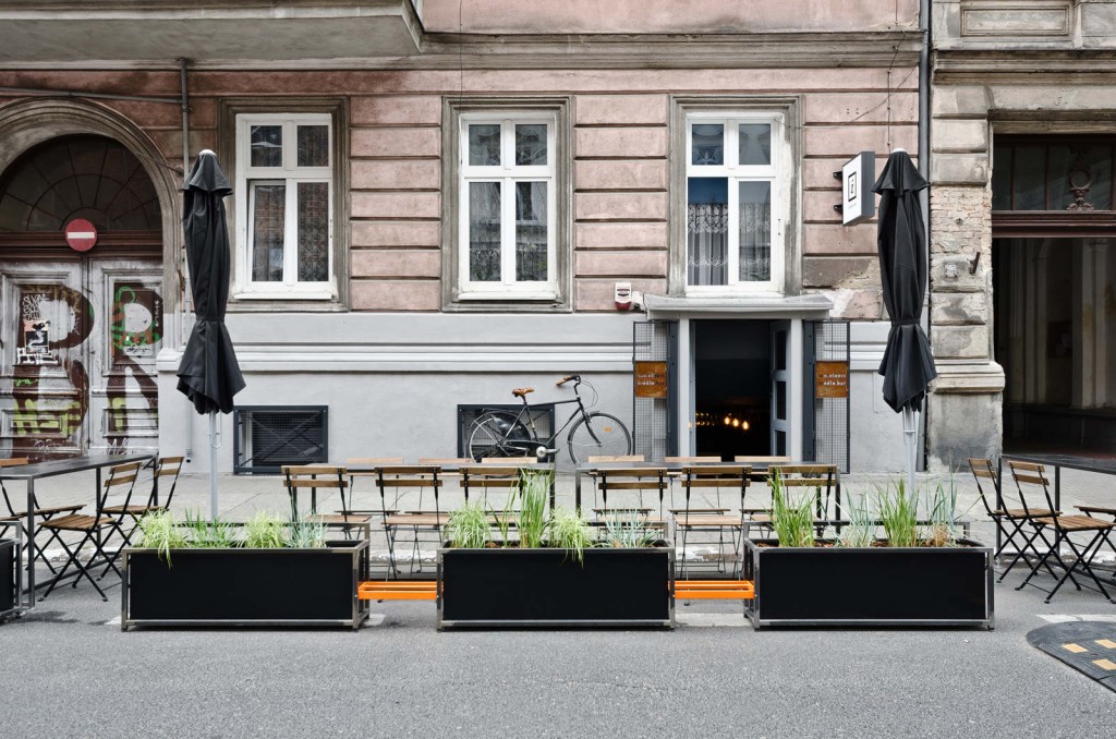 地庫改造設計,建築改造設計,國外建築廠房改造設計案例,LOFT工業風酒吧,工業風格酒吧設計