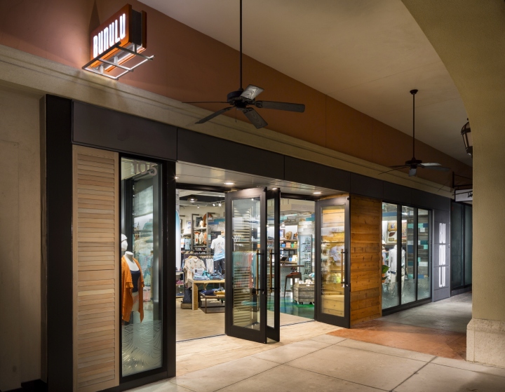 商業空間,服裝店設計,服裝零售店