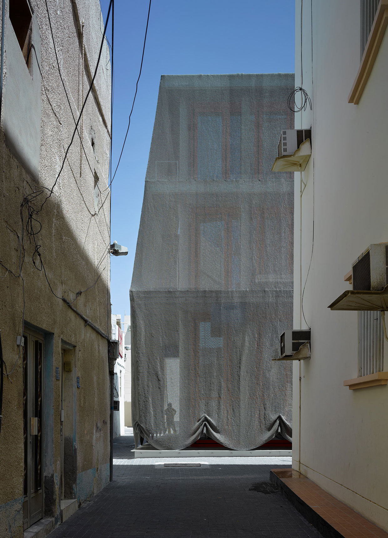 建築外牆，建築設計，包裹的建築物