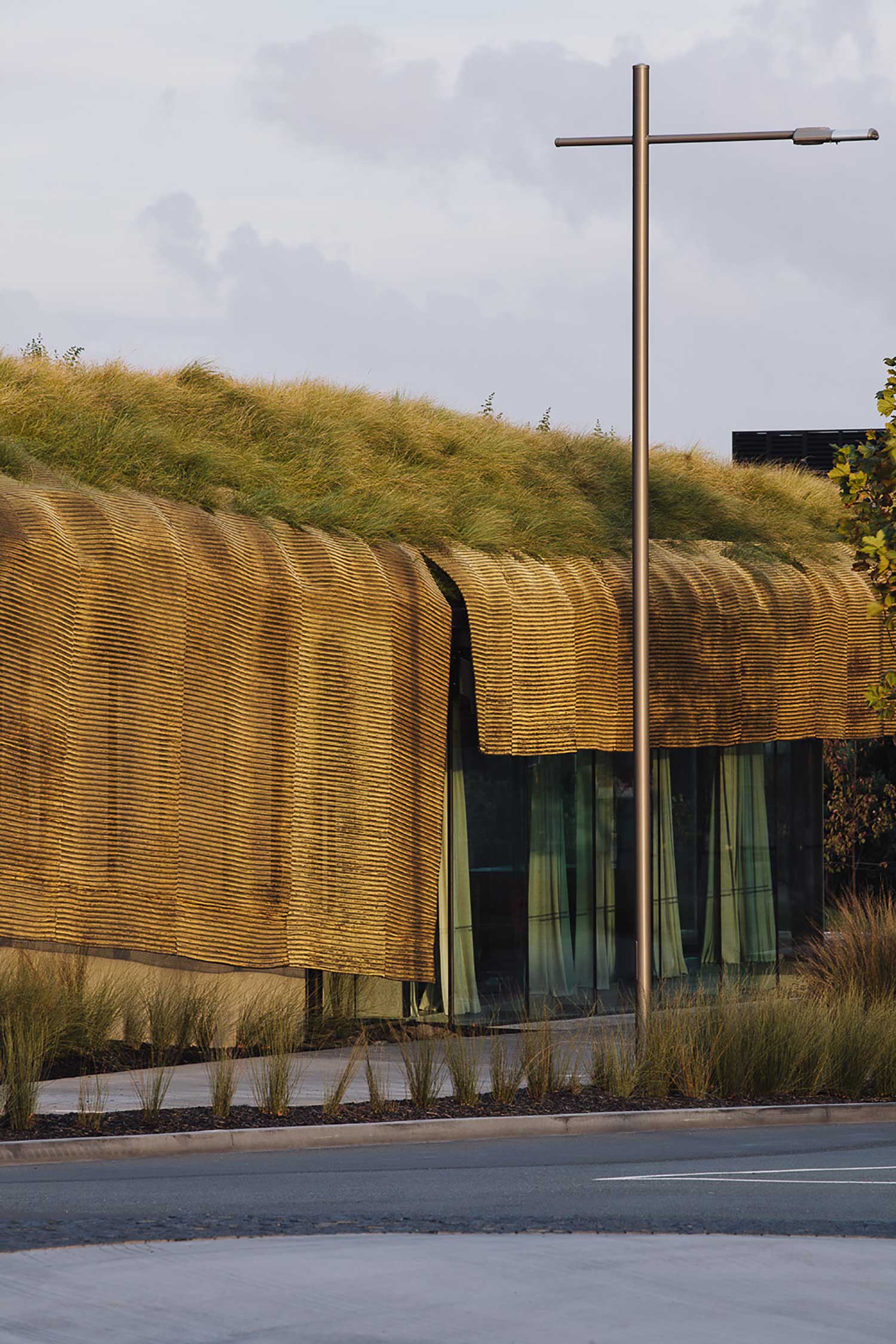 建築外牆，建築設計，包裹的建築物