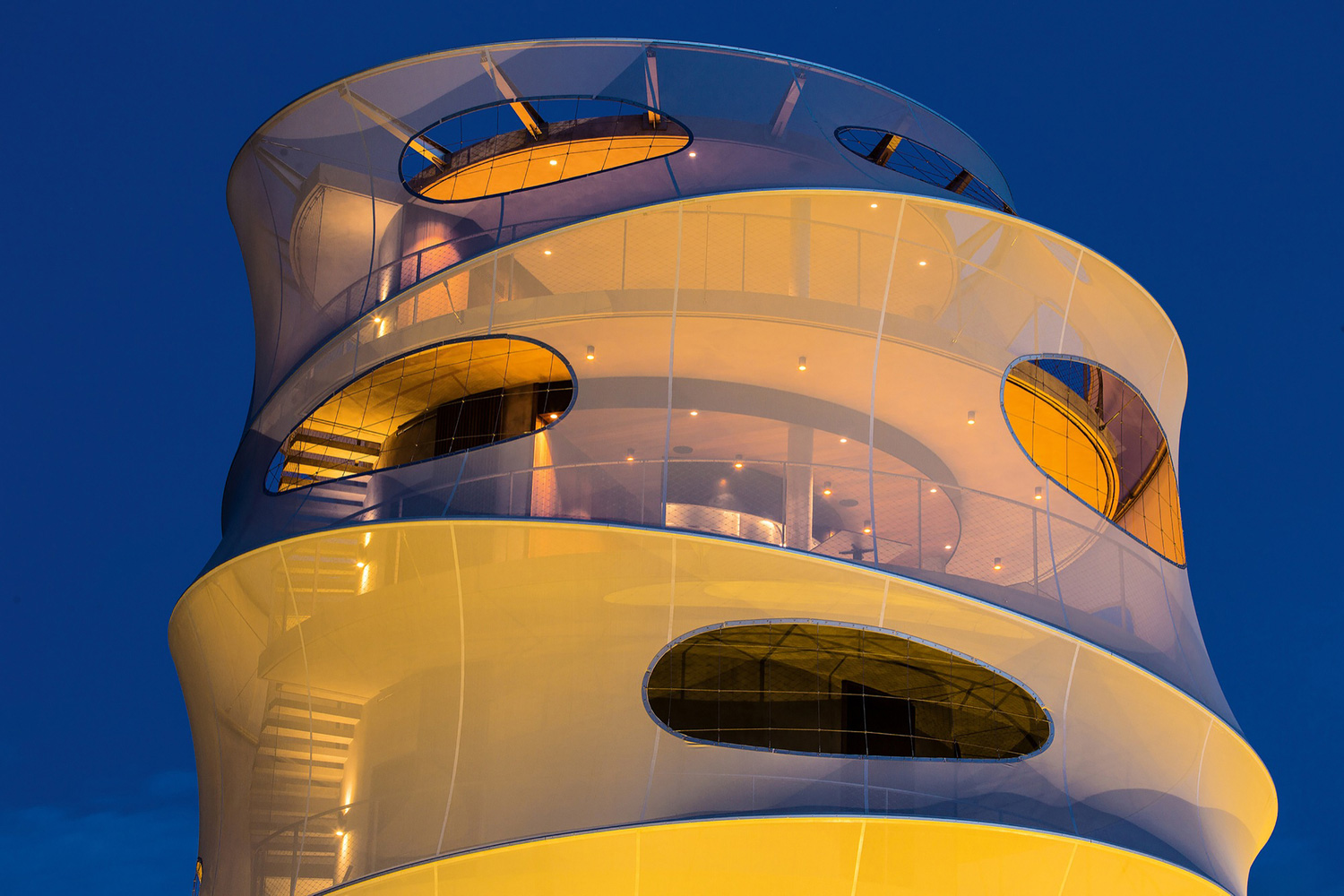 建築外牆，建築設計，包裹的建築物