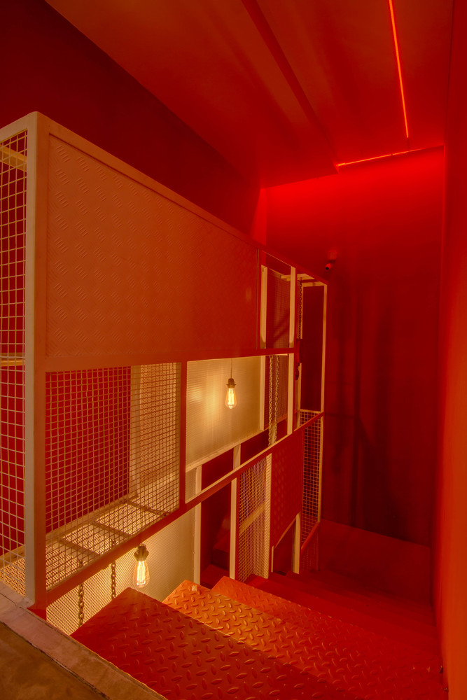 商業空間,夜總會設計,航海主題空間設計,集裝箱元素,集裝箱文化