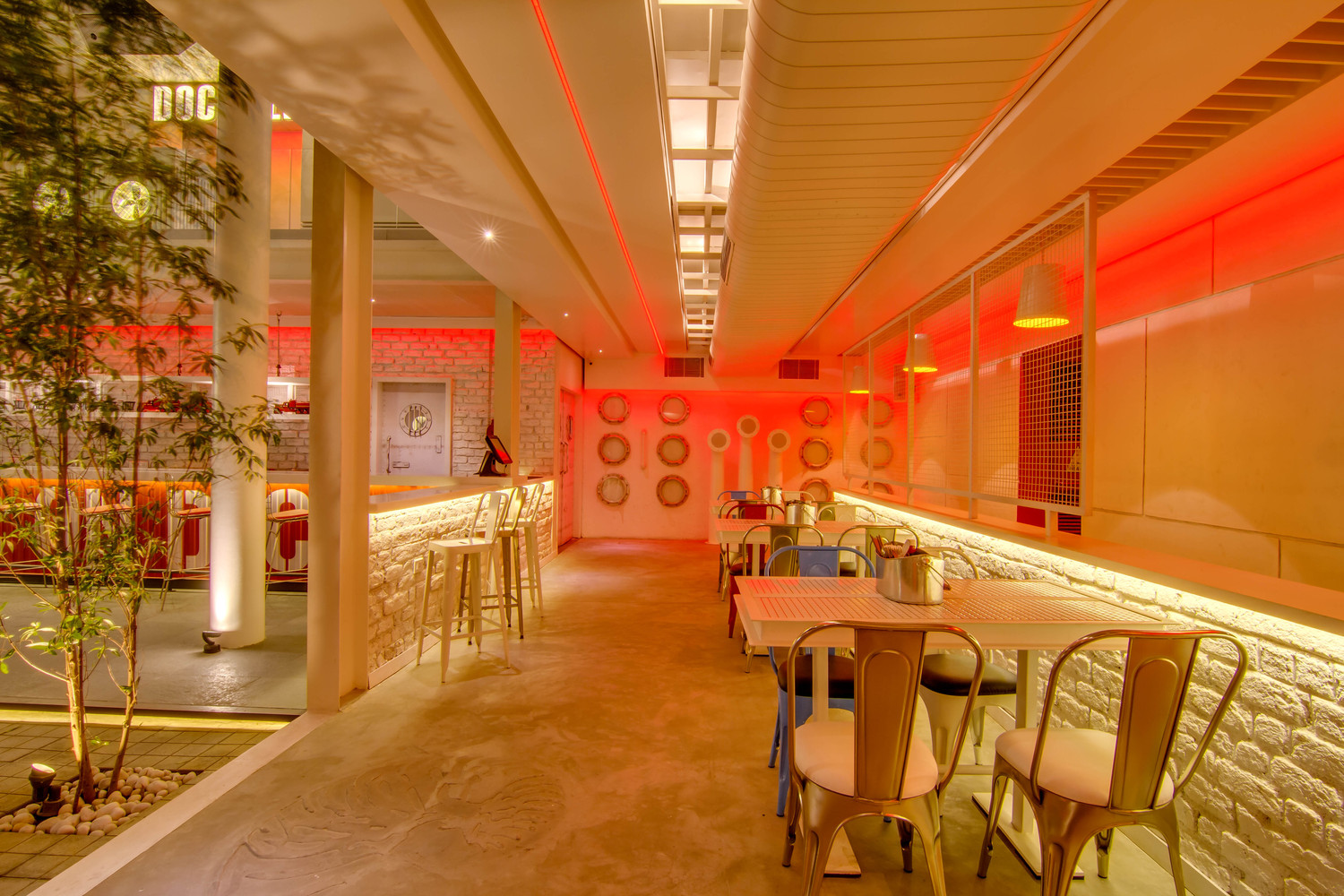 商業空間,夜總會設計,航海主題空間設計,集裝箱元素,集裝箱文化