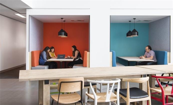 辦公空間,辦公室設計,在線教育公司辦公室設計,國外辦公室設計,現代風格辦公室