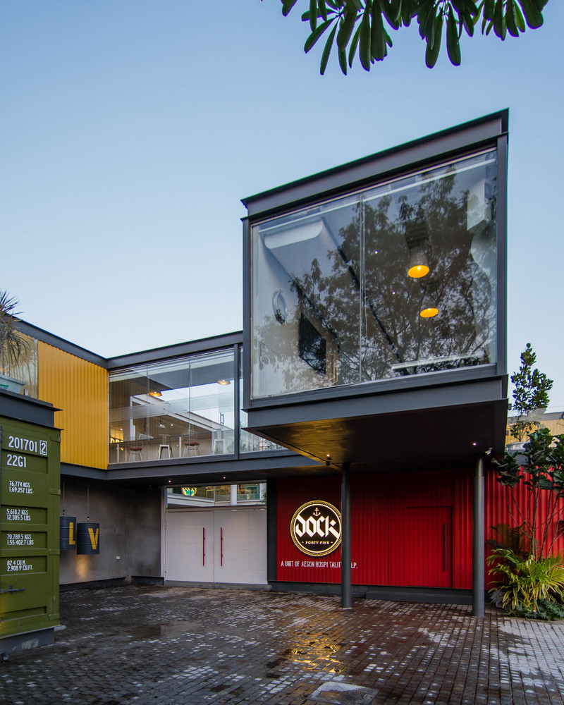 商業空間,夜總會設計,航海主題空間設計,集裝箱元素,集裝箱文化