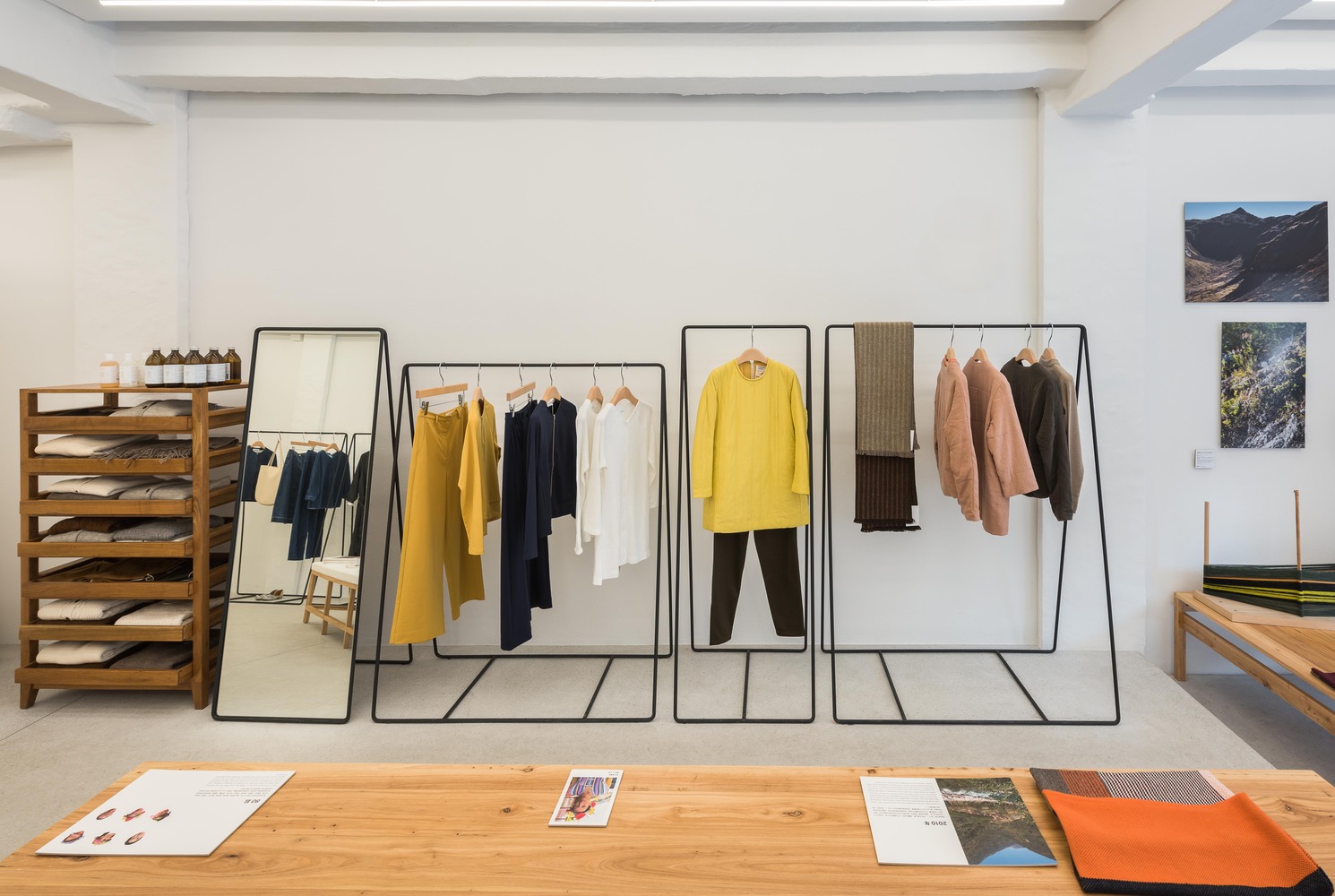 商業空間,零售店設計,服裝店設計,商品展示空間,時尚展示空間