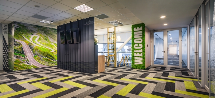 辦公空間,運輸公司辦公室設計,國外辦公室設計,現代風格辦公室設計