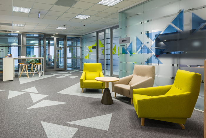 辦公空間,運輸公司辦公室設計,國外辦公室設計,現代風格辦公室設計