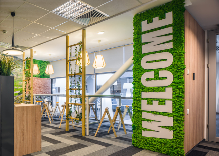 辦公空間,運輸公司辦公室設計,國外辦公室設計,現代風格辦公室設計