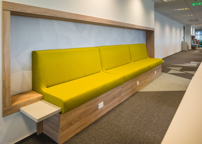 辦公空間,運輸公司辦公室設計,國外辦公室設計,現代風格辦公室設計