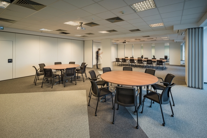 辦公空間,運輸公司辦公室設計,國外辦公室設計,現代風格辦公室設計