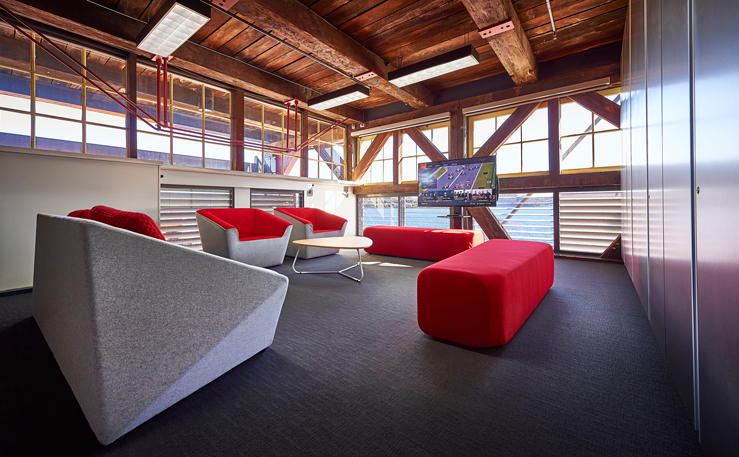 辦公空間,國外辦公室設計,辦公室設計,現代工業風辦公室設計