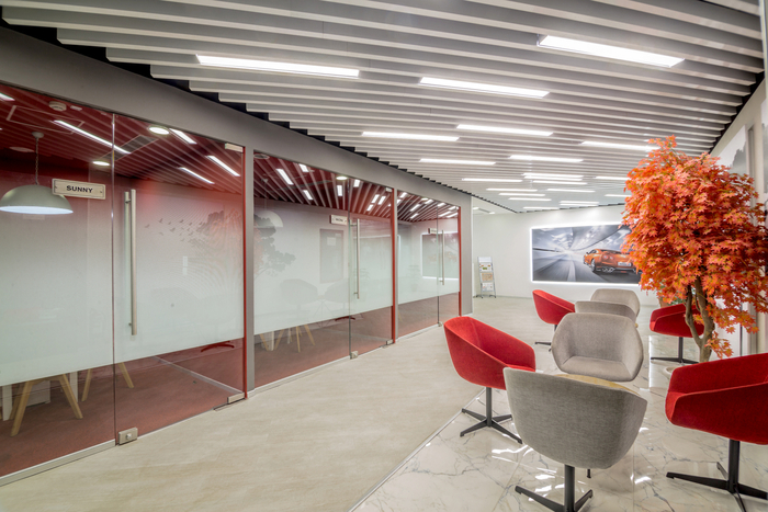 辦公空間,國外辦公室設計,辦公室設計,現代辦公室設計,日產汽車辦公設計