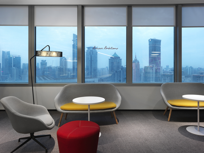 辦公空間,國外辦公室設計,辦公室設計,現代辦公室,地產公司辦公室設計